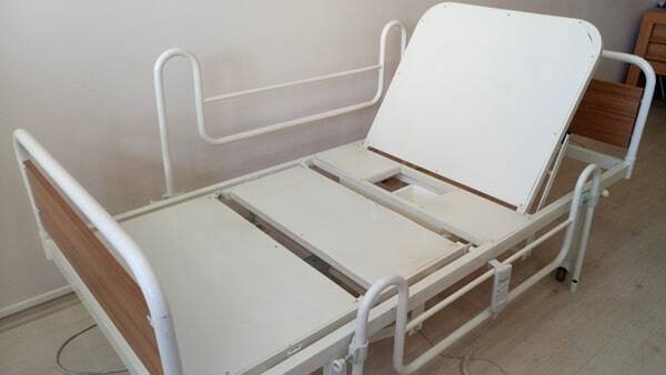 2 Motorlu Lazımlıklı Hasta Yatağı ES-151/T