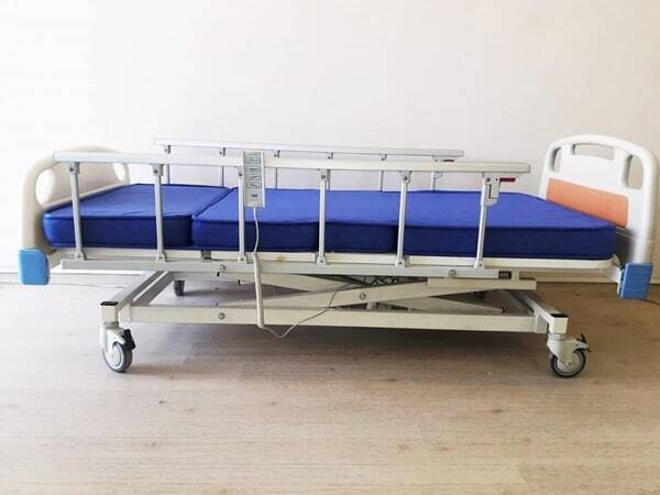 3 Motorlu Asansörlü Hasta Yatağı ES-153