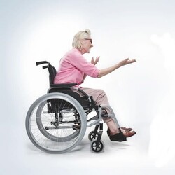 Invacare Action 2 NG Tekerlekli Sandalye *Yeni Nesil* - Thumbnail