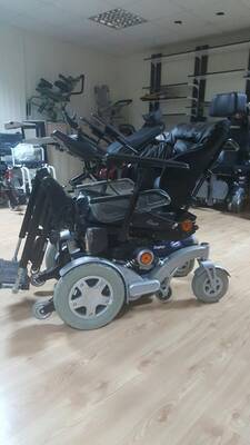 İnvacare Zephyr Safir Akülü Sandalye