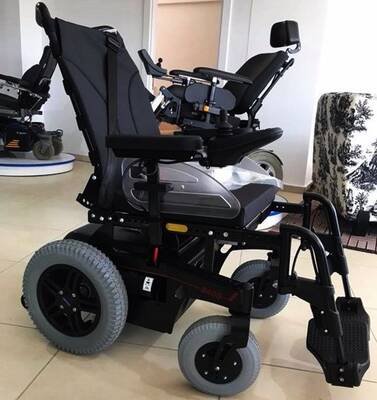 Ottobock B 400 Akülü Sandalye