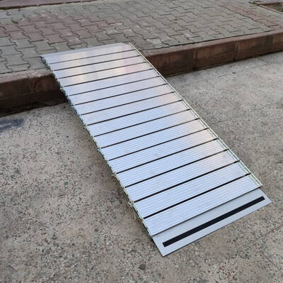 ramP RRAT Rulo Rampa Akülü Sandalye Rampası