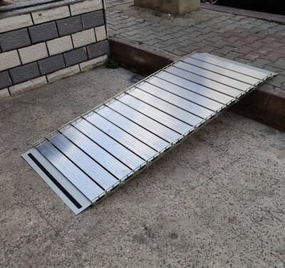 ramP RRAT Rulo Rampa Akülü Sandalye Rampası