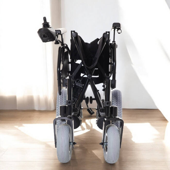 Römer R106 Akülü Tekerlekli Sandalye