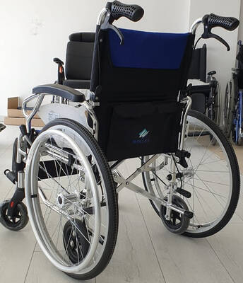 Wollex WG-M319 Tekerlekli Sandalye